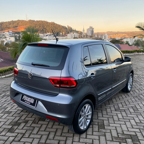 Volkswagen Fox 1.6 MSI TOTAL FLEX CONNECT 4P MANUAL