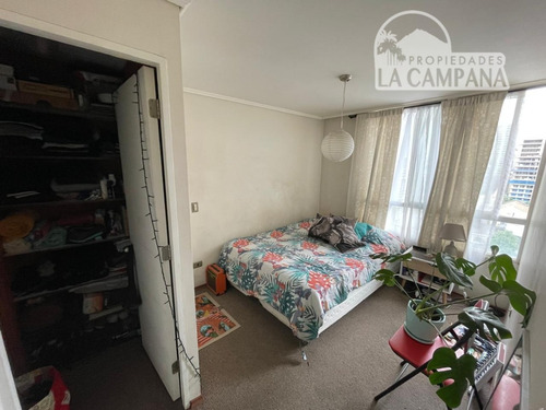 2 Dorm, 1 Baño, Estacionamiento, Metro Irarrázaval