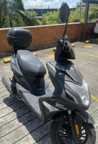 Victory Life 125 Modelo 2022, Único Dueño 11.204 Kms