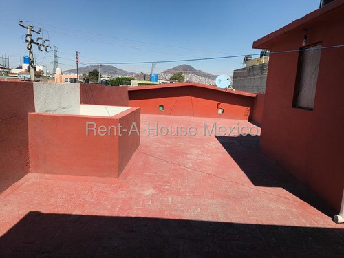 Casa En Renta En Villas De Guadalupe Xalostoc, Ecatepec De Morelos Jl 25-2937.