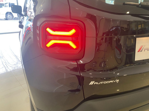 Imagen 21 de 25 de Jeep Renegade Sport 1.8 Mt Jeep Plan Concesionario Oficial