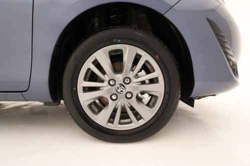 Imagen 9 de 17 de Toyota Yaris Xls 6m/t 5p $ 8.760.000 L2