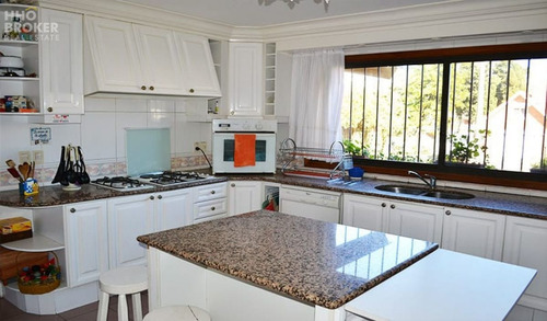 Imagen 14 de 29 de Espectacular Residencia A Pasos Del Mar - Playa Mansa Punta Del Este - Punta Del Este Mansa