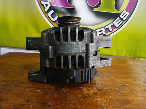 Alternador De Meriva Usado En Buen Estado.