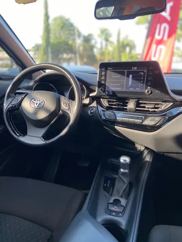 Toyota CH-R 2.0 Cvt