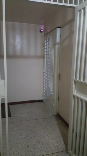 Imagen 13 de 15 de Apartamento Centro Residencial Palo Grande San Martín Caracas