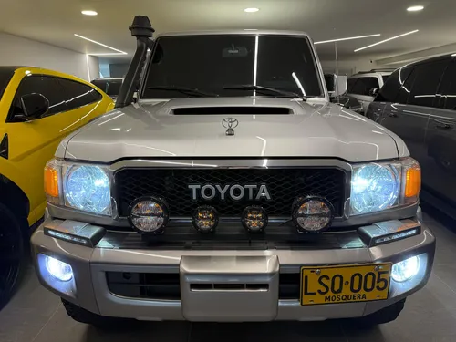 Toyota Land Cruiser Vdj76 Lx 2022 Diesel V8 Blindada