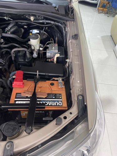 Imagen 12 de 14 de Toyota Hilux Kavak