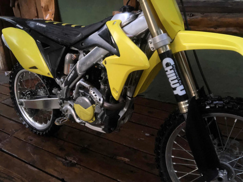 Imagen 15 de 18 de Suzuki Rmz 250. No Crf No Yzf No Yamaha No Ktm.