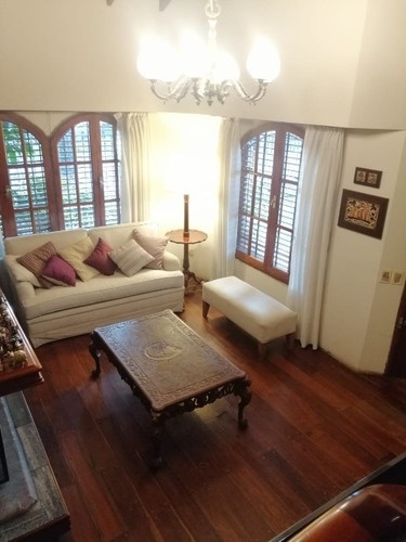Imagen 5 de 13 de Chalet Ph En Venta En Castelar Sur