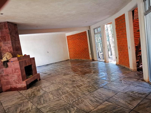 Imagen 8 de 10 de Casa Sola En Venta Cabaña Amplia De 3 Rec, Chimenea Lista Para Estrenar