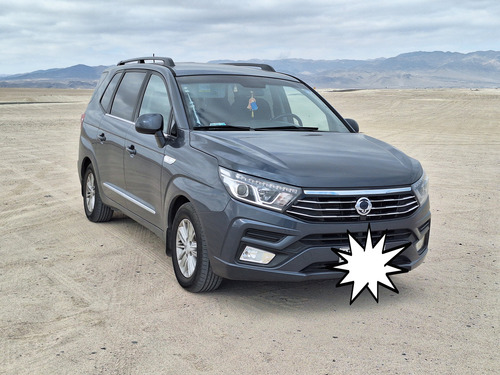 SsangYong Stavic Mt 4x2