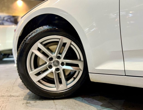 Imagem 4 de 17 de Audi A4