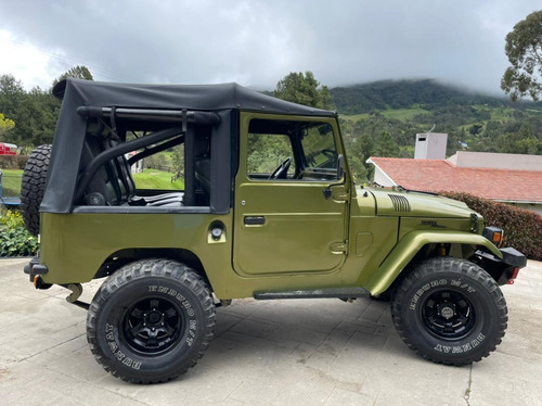 Toyota Fj Campero
