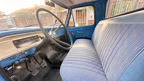 Ford F-100 V8 Punta de diamante