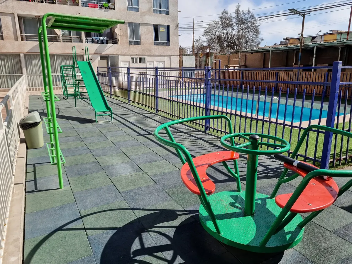 Imagen 2 de 18 de Dpto Remodelado Estacionamiento Bodega Y Equipamiento Urbano