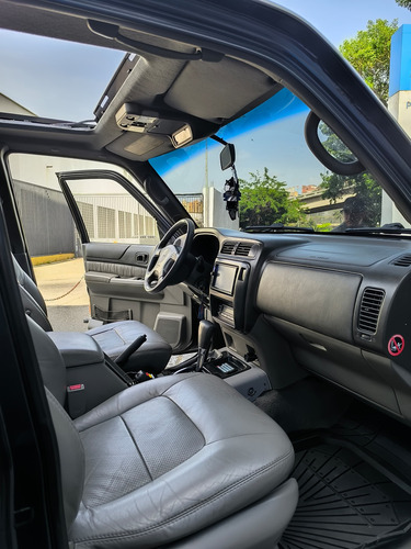 Nissan Patrol Grx 2000