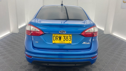 Imagen 7 de 25 de Ford Fiesta Sportback Se 1.6