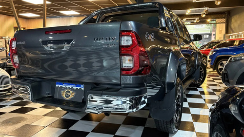 Toyota Hilux Pick-Up 2.8 Cd Srx 204Cv 4X4 At