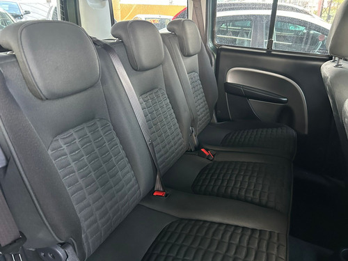 Fiat Doblo Fiat Doblò Adventure 1.8 6L (Flex)