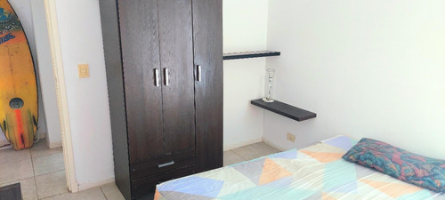 Venta Depto. 2 Ambientes Santa Clara Del Mar En Excelente Estado Muy Luminoso A Una Cuadra Del Mar Con Cochera Balcón Al Frente, Todo A Mano, Inmejorable Ubicación!!