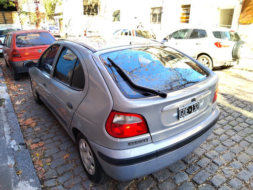 Renault Megane 2 1.6 Pack Plus
