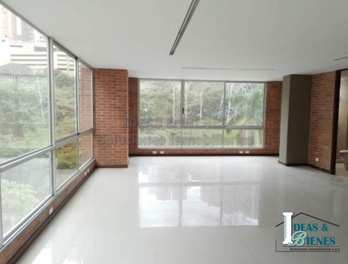 Local En Arriendo Loma De San Julian Medellin