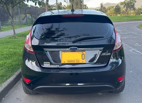 Ford Fiesta 1.6 Hatchback Titanium