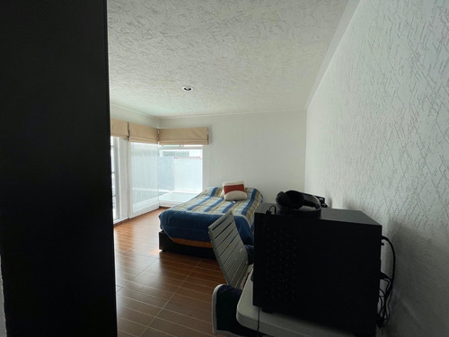 Imagen 16 de 30 de Casa En Venta En Juriquilla Con Alberca Propia
