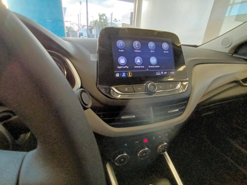 Imagen 7 de 21 de Chevrolet Onix Premier At Mr
