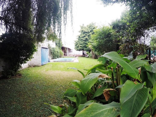 Imagen 11 de 14 de Casa Multifamiliar C/parque. Venta