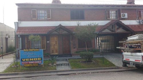 Castelar Norte-duplex 3 Amb. Doble Paredes - Permuta Menor