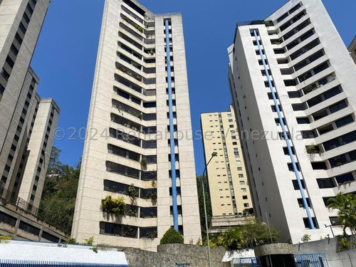 Espectacular Apartamento En El Cigarral En Venta #24-19670