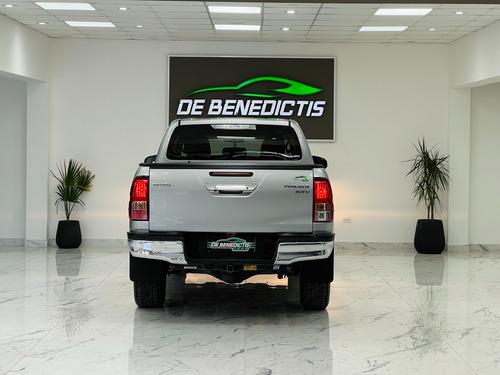 Toyota Hilux Pick-up 2.8 Cd Srv 177cv 4x4