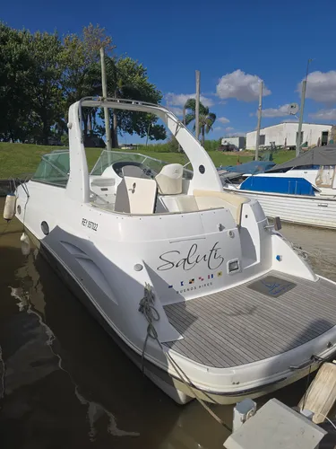 Crucero Zorion 31 Pies Motor Mercrusier 350hp Aire Acc.