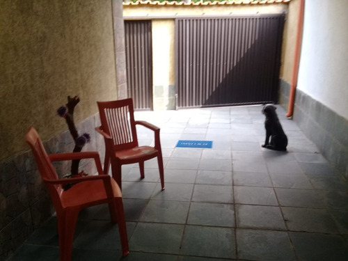 Imagem 2 de 14 de Casa Geminada Com Edicula 2 Quartos,vaga Para 3 Carros 858