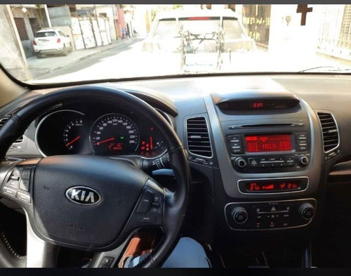 Imagen 3 de 5 de Kia