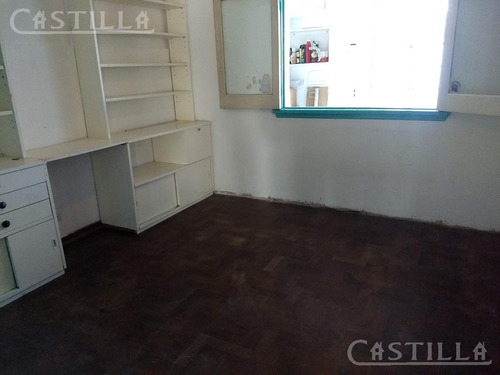 Venta Ph 2 Dormitorios - Beccar-vias/rolon Con Renta