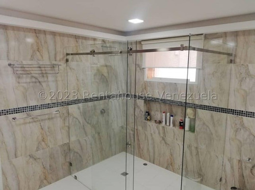 341m2 Terreno Y 341m2 Construcción En Santa Paula Casa Moderna Recién Remodelada, Mls#25-4489