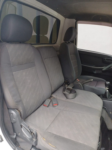 Kia Bongo 2.5 Std 4x2 Rs Turbo S/ Carroceria 2p