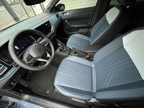Volkswagen Nivus 1.0 200 TSI TOTAL FLEX HIGHLINE AUTOMÁTICO