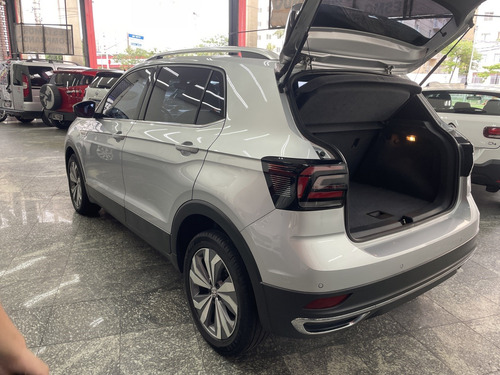 Volkswagen T-Cross 1.4 250 TSI TOTAL FLEX HIGHLINE AUTOMÁTICO