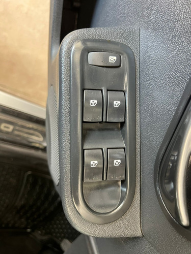 Renault Duster 2.0 4x2 Luxe Nav 138cv
