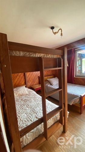 Vendo Casa 5d 3b A 50 Metros De La Playa Grande De Licán Ray