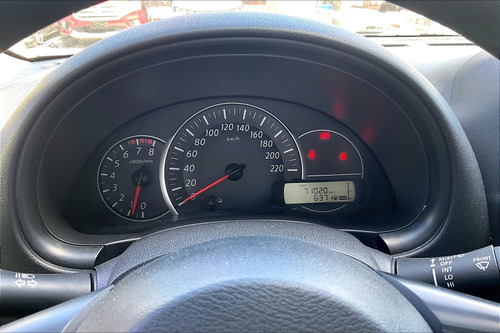 Nissan March 2021