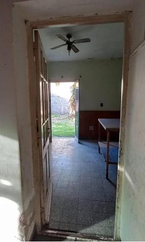 Casa Céntrica En Esperanza A Refaccionar