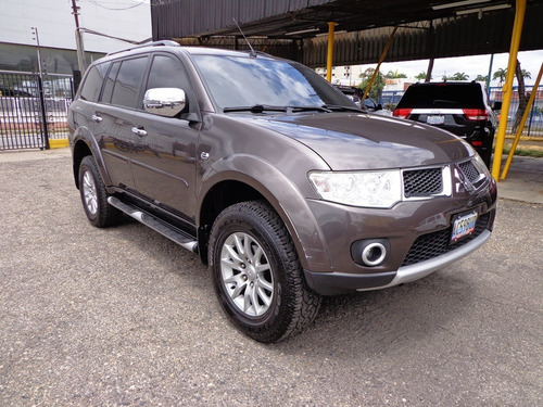 Imagen 3 de 10 de Mitsubishi Montero Sport 2014 4x4 Automático