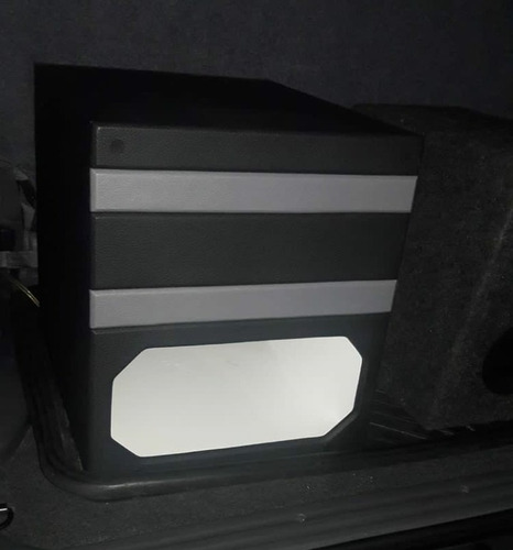 Imagen 1 de 6 de Cajon Turbo Para Bajos 12 Pulgadas Tienda Fisica