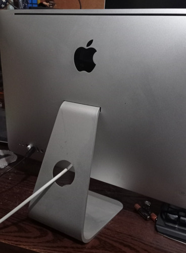 iMac 2.5 Ghz, Intel Core I5, 4gb Ram, 1tb Ssd, Amd Radeon Hd (Usado)