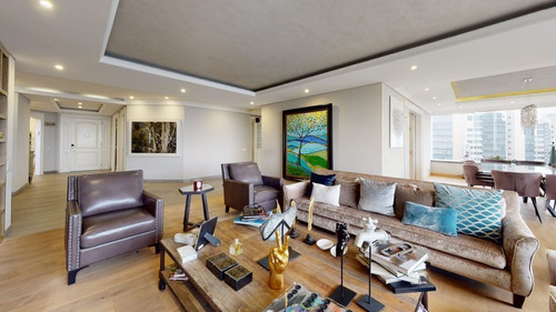 Se Vende Departamento Remodelado En La Jolla (v)